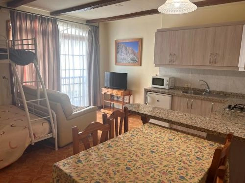 Living-kitchen-dining room
